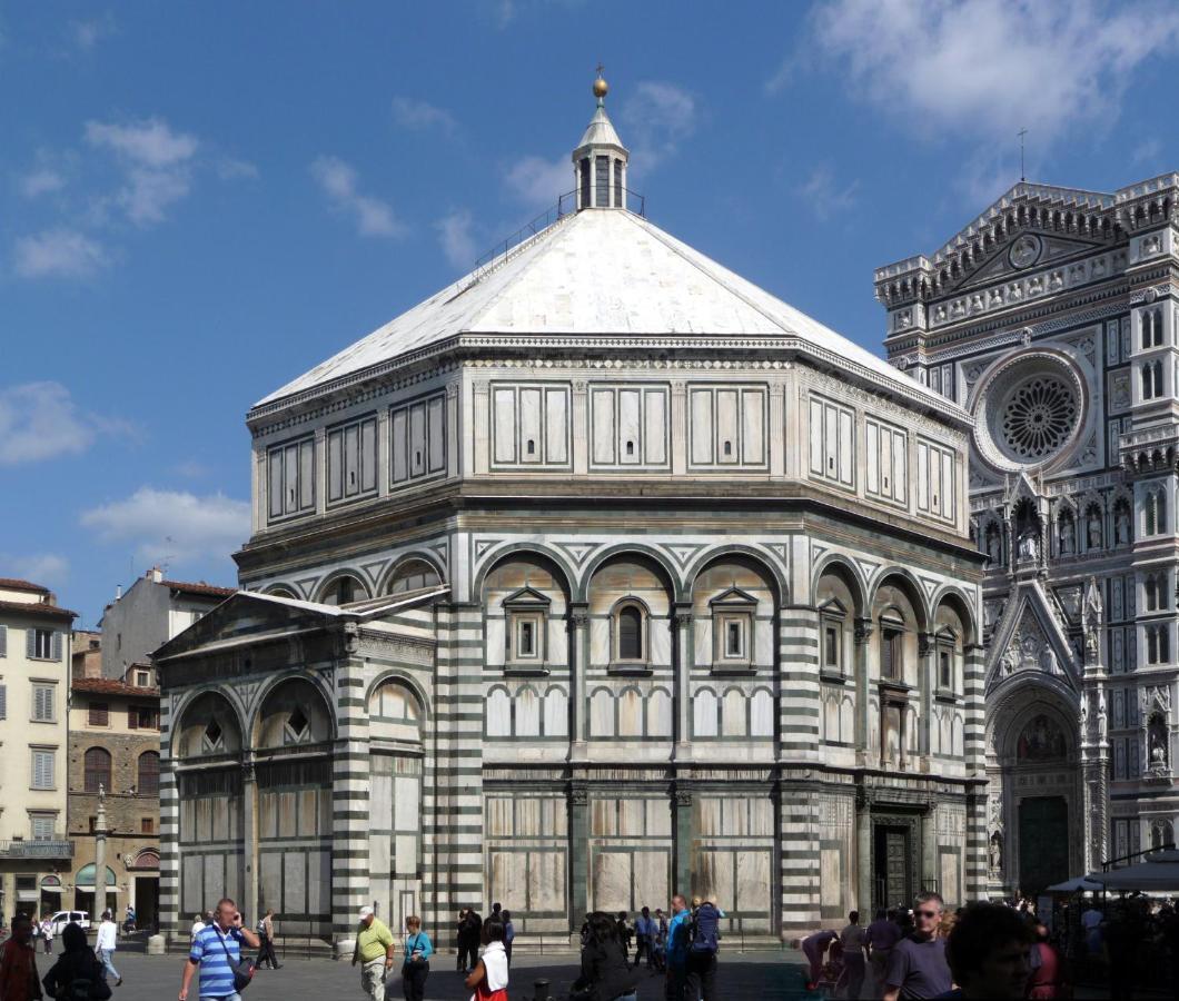 Magnolia-Flo Apartments Firenze Bagian luar foto